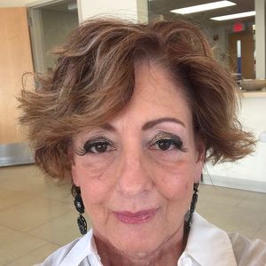 Meet your Posher, Linda
